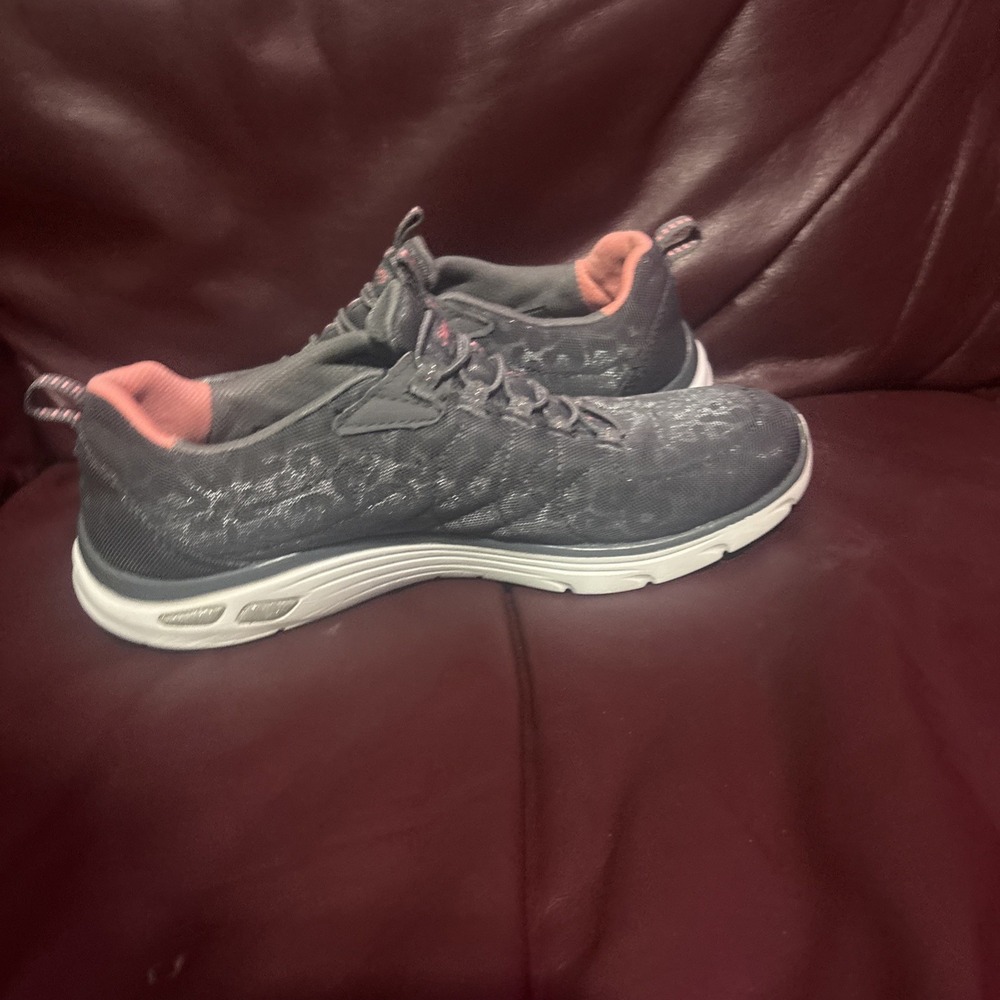 Skechers Gray Coral Summits Diamond Dream Slip-in Sneakers Women Size 8 - Picture 7 of 8